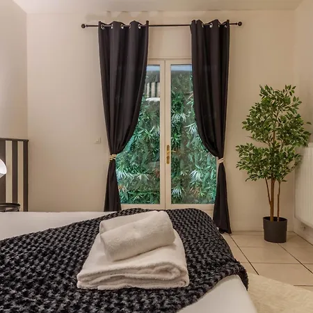 Apartamento Le Patio Des Chartrons - T3, Terrasse, *